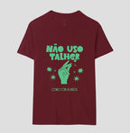 Não uso talher, como com as mãos