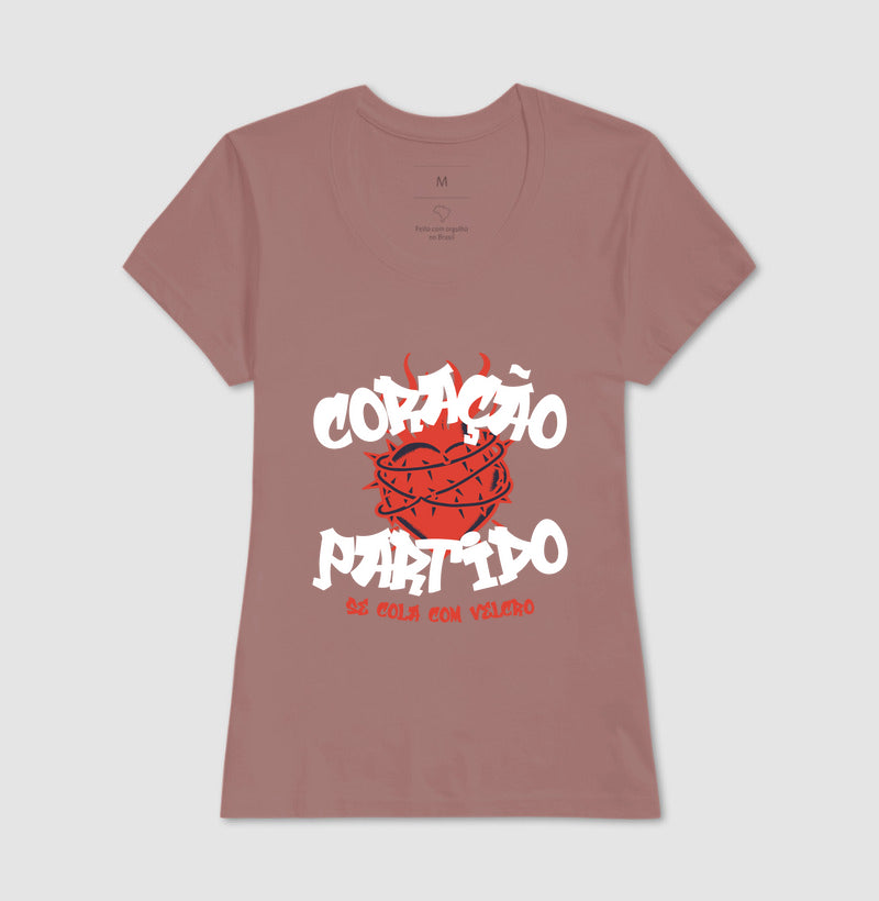 Coração partido, se cola com velcro