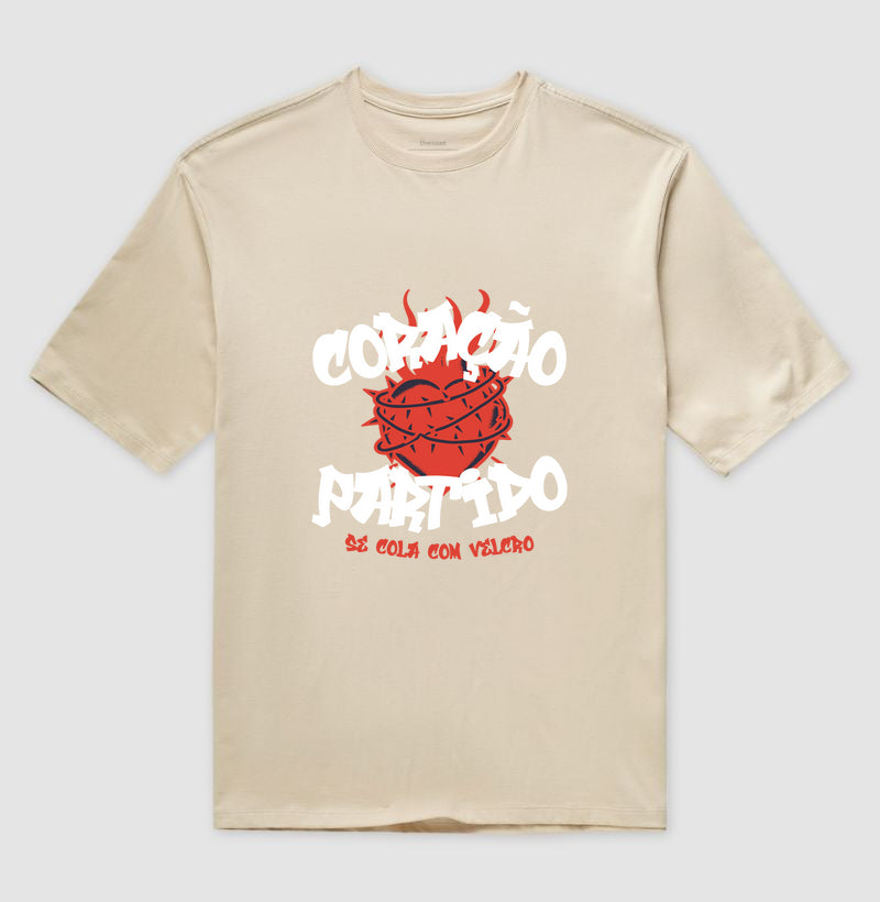 Coração partido, se cola com velcro